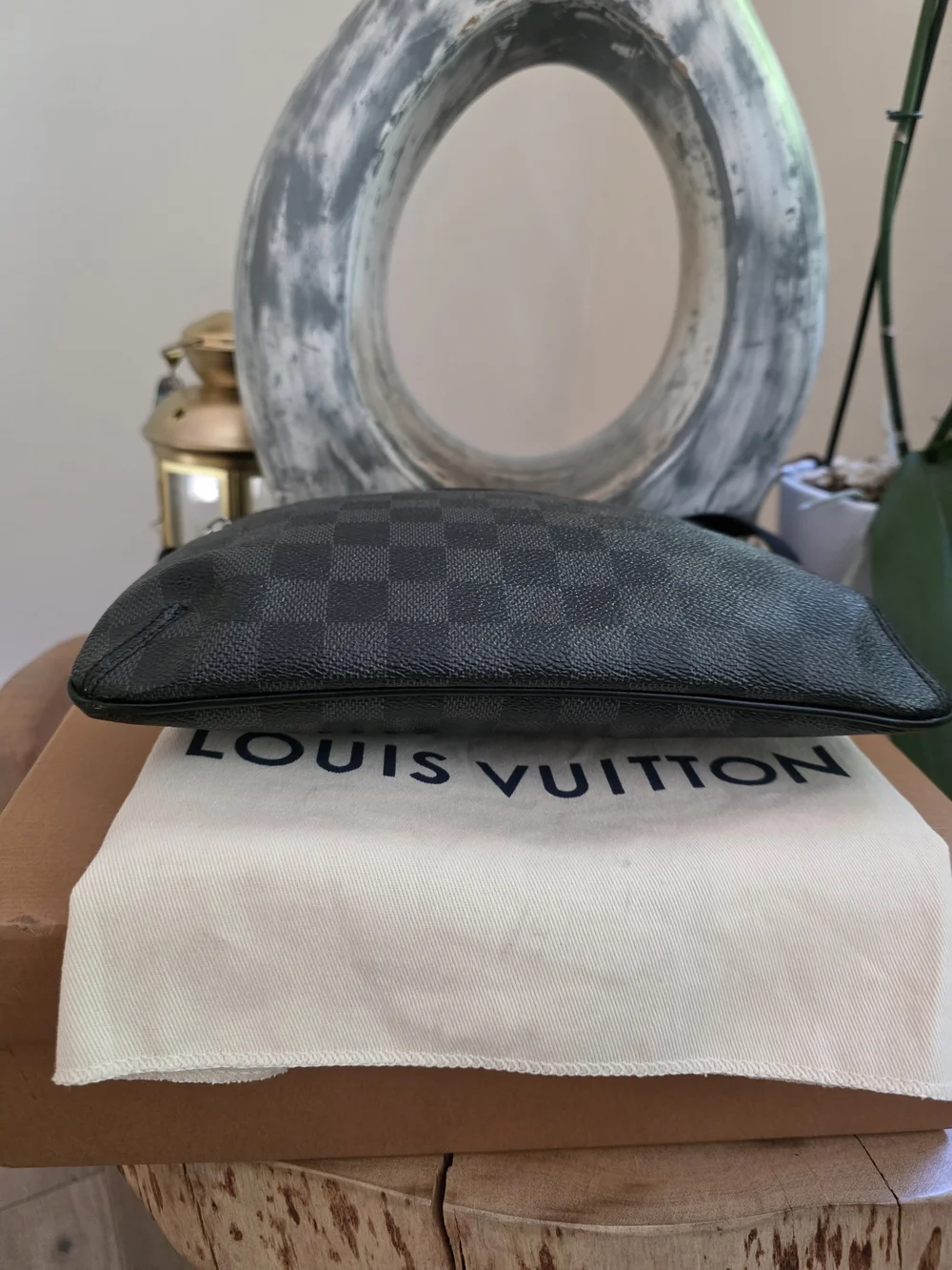 Louis Vuitton Damier Graphite Thomas Messenger Bag